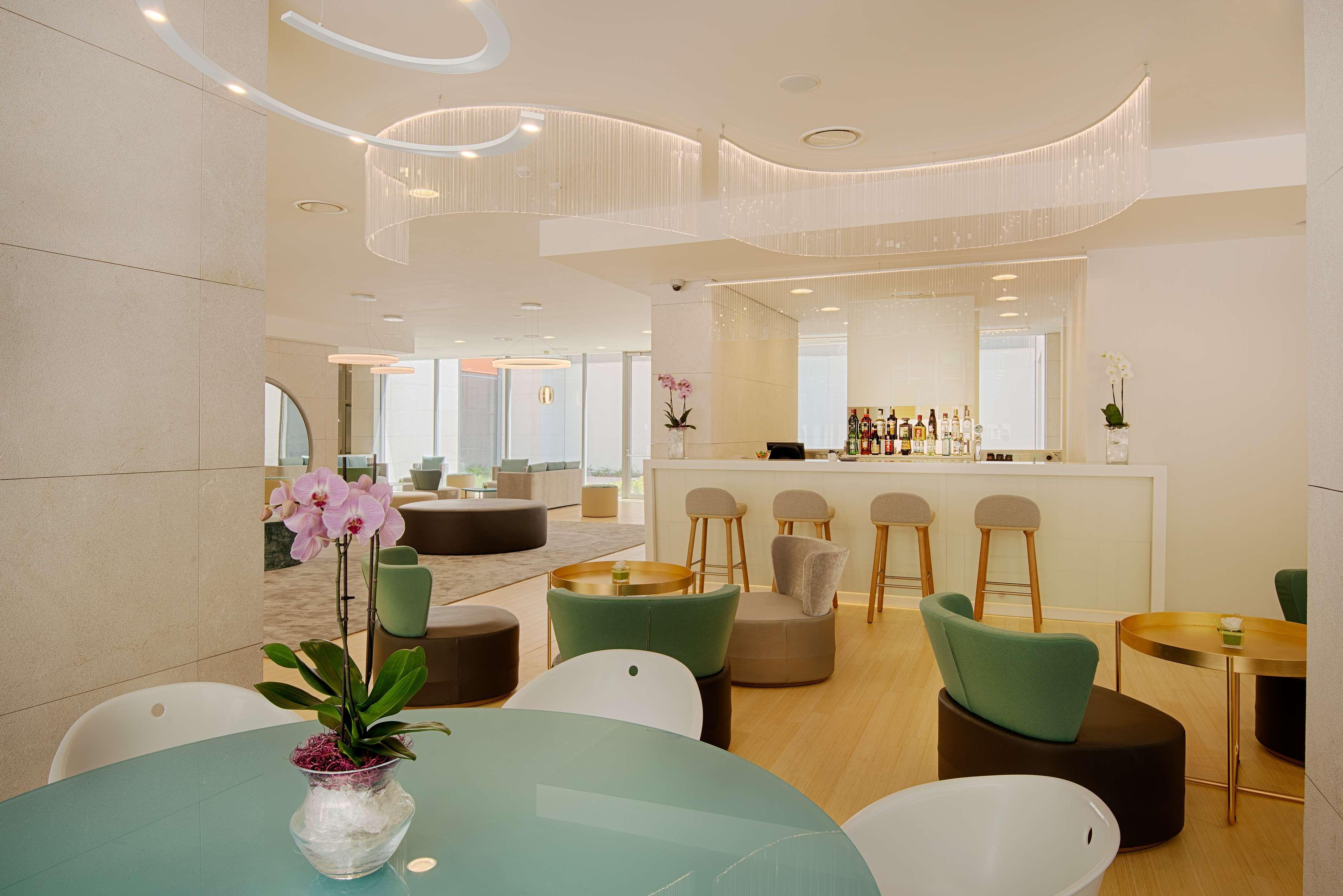 Hotel Nh Trento Exteriér fotografie